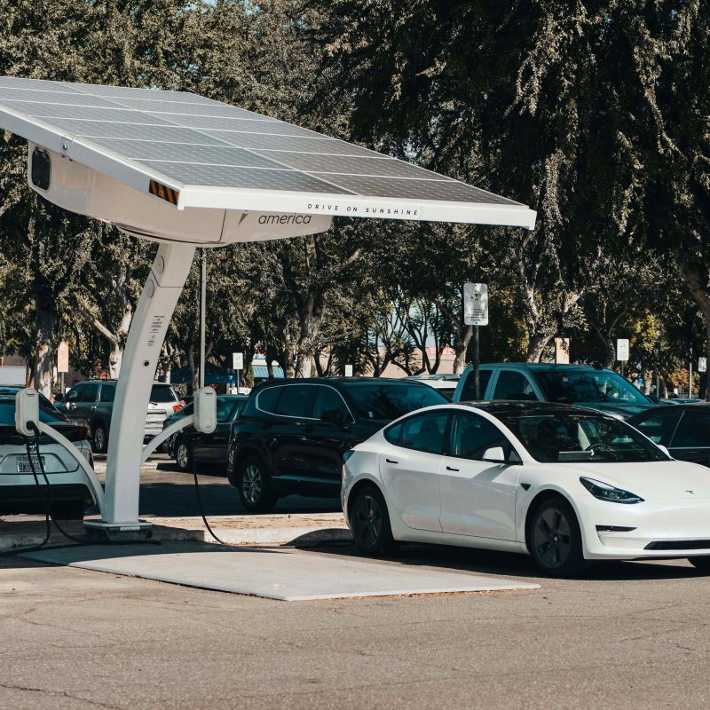 voiture panneau solaire 2024