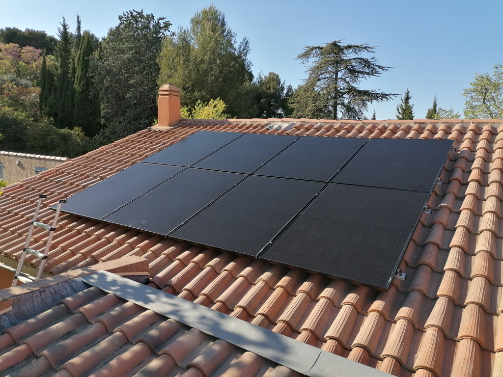 que peut-on alimenter avec un panneau solaire 3000w, panneaux solaires 3000w sur un toit