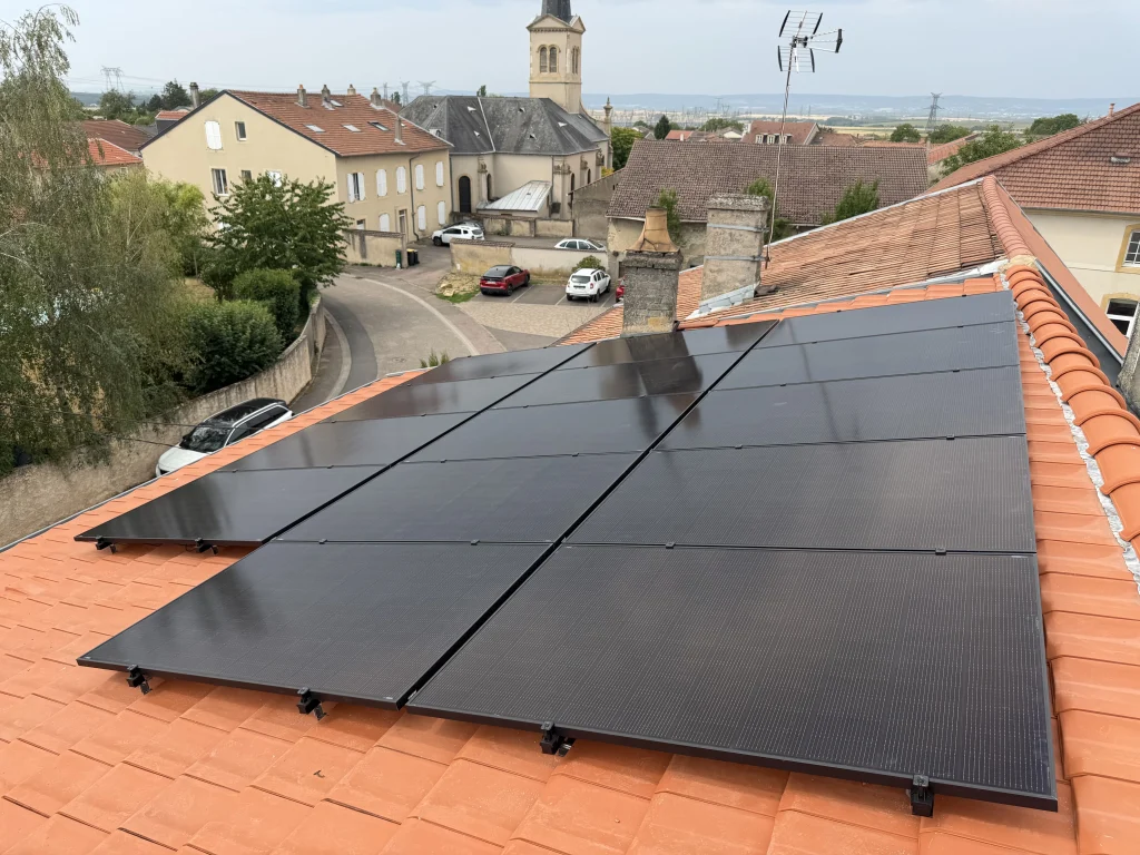 Panneaux solaires installateur Pose panneau solaire avec installateur RGE